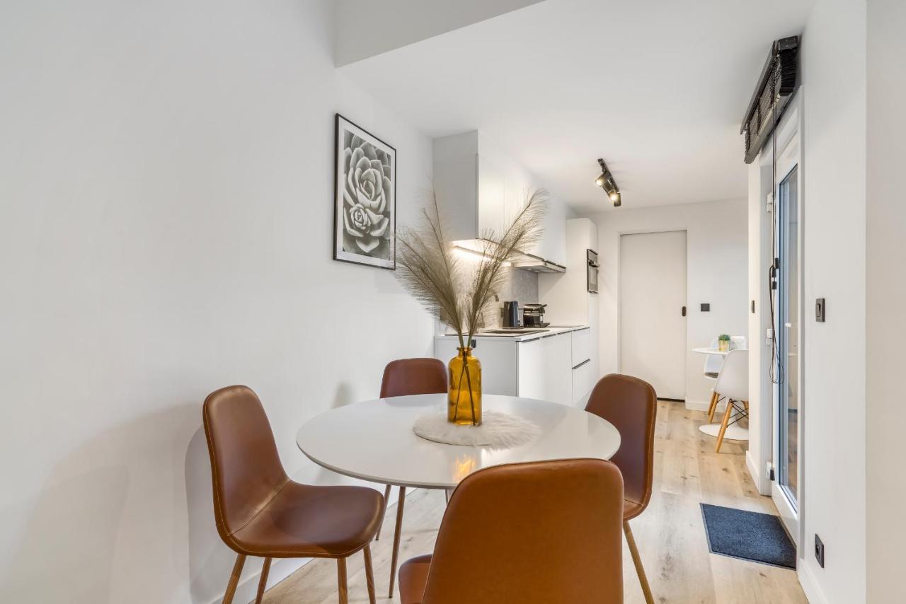 Cosy, Furnished & Renovated Flat With Outside Lounge Daire Gent Dış mekan fotoğraf